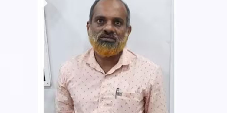 ദഫ്‍‍മുട്ട് പഠിപ്പിക്കാൻ വിളിച്ചുവരുത്തി മതാധ്യാപകന്റെ ക്രൂരത; വീട്ടിൽ പറഞ്ഞത് കഴിഞ്ഞ ദിവസം മാത്രം, അറസ്റ്റ്