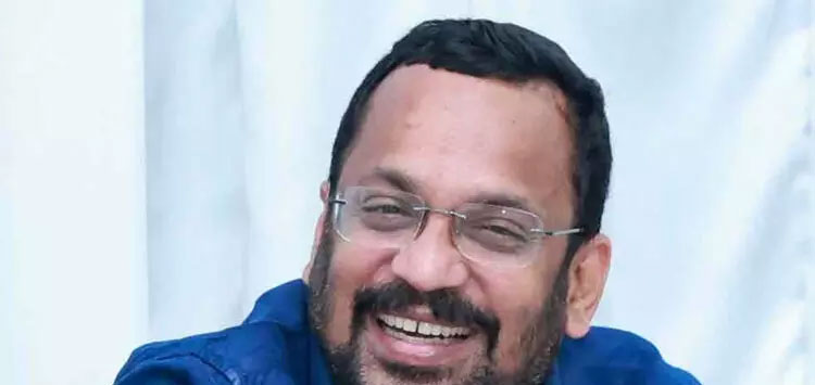 റവന്യൂ അവാർഡുകൾ കെ. രാജൻ പ്രഖ്യാപിച്ചു