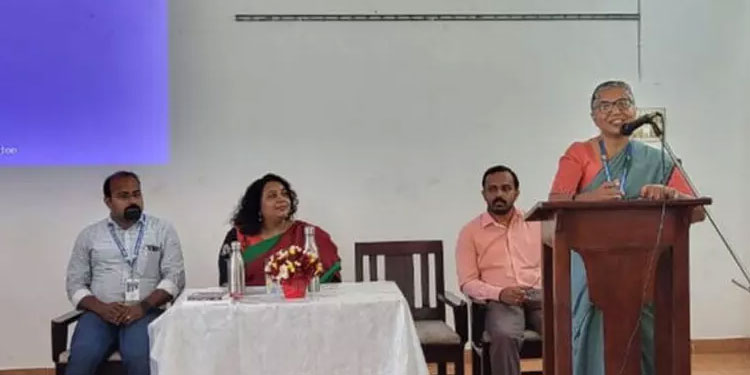 വാർത്തകളിലെ വസ്തുത തിരിച്ചറിയാൻ സെമിനാർ