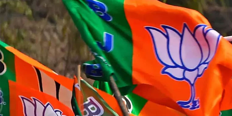 തലസ്ഥാനത്ത് ഇരുപക്ഷവുമൊരുങ്ങി: ബി.ജെ.പി പാതിവഴിയിൽ
