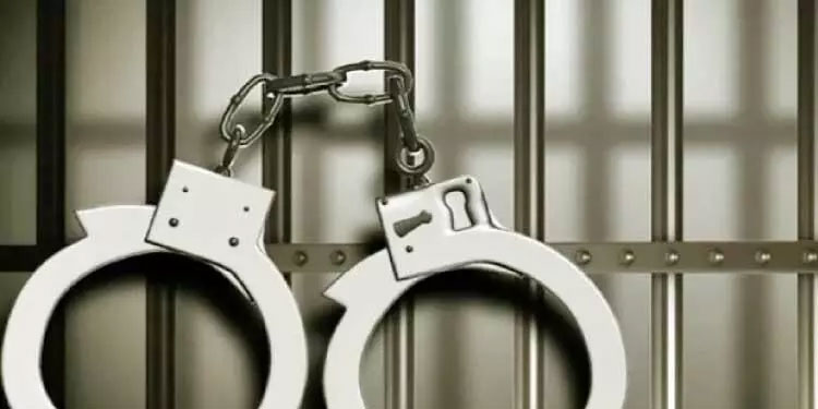 പള്ളി വികാരിയെ വാഹനം ഇടിപ്പിക്കാൻ ശ്രമം:കുറ്റക്കാർ അറസ്റ്റിൽ