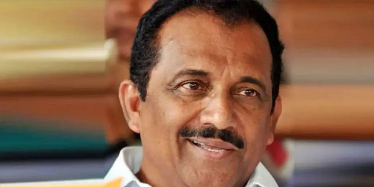 കാട്ടാന ആക്രമണത്തില്‍ ആദിവാസി സ്ത്രീ മരിച്ച സംഭവം:  എംപിയും എംഎല്‍എയും സംസ്‌കാര ചടങ്ങിലേക്ക് തിരിഞ്ഞുനോക്കിയില്ല
