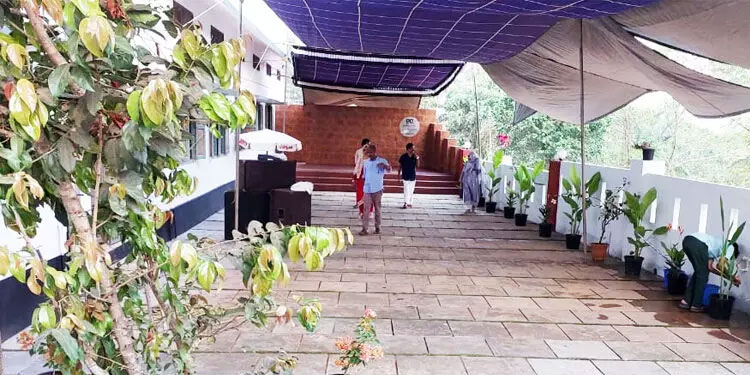 ‘80 സ്ക്വയർ’; മാതൃവിദ്യാലയത്തിന് പൂർവ വിദ്യാർഥികളുടെ ഓപൺ ഓഡിറ്റോറിയം