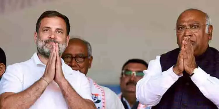 ജോലിയിൽ 50 ശതമാനം സംവരണം; നിർധനർക്ക് പ്രതിവർഷം ഒരുലക്ഷം രൂപ -സ്ത്രീ വോട്ടർമാർക്ക് കോൺഗ്രസിന്റെ ഉറപ്പ്