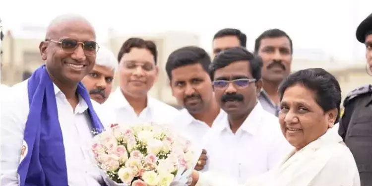 ‘ക്ഷമിക്കണം, മറ്റൊരു വഴിയുമില്ല’; ബി.എസ്.പി വിട്ട് ആർ. എസ് പ്രവീൺ കുമാർ