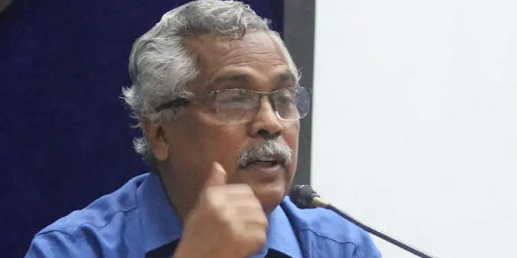 മോദി നിർമിച്ചത് വെള്ളമില്ലാത്ത കക്കൂസ്, നടക്കാത്ത ഗ്യാരന്റികൾ ചത്തുമലച്ചു കിടക്കുന്നുവെന്ന് ബിനോയ് വിശ്വം