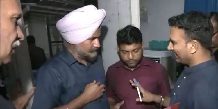 കെജ്രിവാളിന്റെ വീട്ടിൽ ഇ.ഡി ഉദ്യോഗസ്ഥരെത്തി