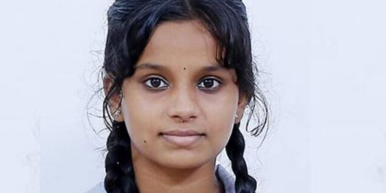 ഭക്ഷണം കഴിച്ച് വിശ്രമിക്കവെ കുഴഞ്ഞുവീണ പ്ലസ് ടു വിദ്യാർഥിനി മരിച്ചു
