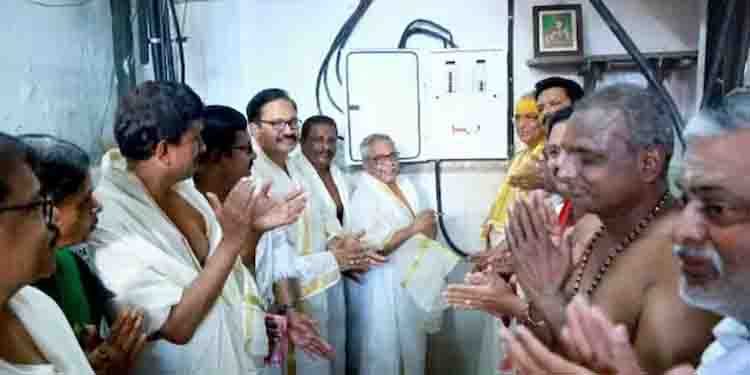 ഗുരുവായൂര്‍ ക്ഷേത്രം; നാലമ്പലത്തില്‍ ശീതീകരണ സംവിധാനം സമർപ്പിച്ചു