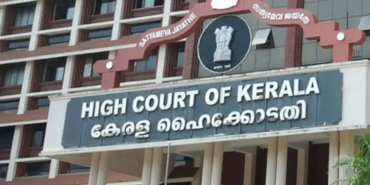 തൃപ്പൂണിത്തുറ തെരഞ്ഞെടുപ്പ് കേസ്: വിജയം ശരിവച്ച് ഹൈക്കോടതി ; ഹർജി തള്ളി