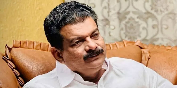 ലഹരിപ്പാർട്ടി: പി.വി. അൻവറിനെ ഒഴിവാക്കിയതിനെതിരായ പരാതിയിൽ നാലാഴ്ചക്കകം തീരുമാനമെടുക്കണമെന്ന് ഹൈകോടതി
