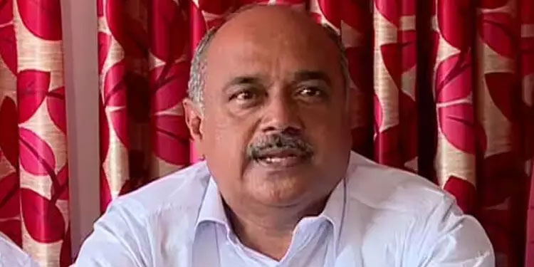 പിന്താങ്ങിയവരുടെ ഒപ്പ് വ്യാജം’, കോട്ടയത്ത് ഫ്രാൻസിസ് ജോർജിന്റെ അപരന്മാരുടെ പത്രിക തള്ളണമെന്ന് യു.ഡി.എഫ് പരാതി