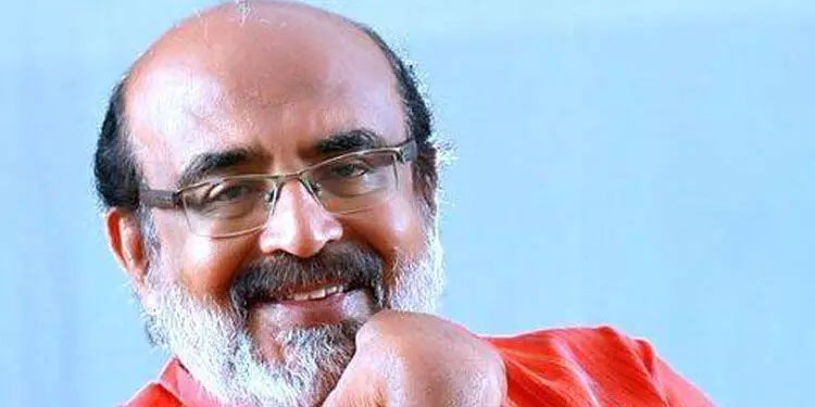 നാമനിർദേശ പത്രികയിൽ നോട് ആപ്ലികബിൾ എന്നെഴുതി; ചോദ്യംചെയ്ത് യു.ഡി.എഫ്, തോമസ് ഐസകിനോട് വിശദീകരണം തേടി കലക്ടര്