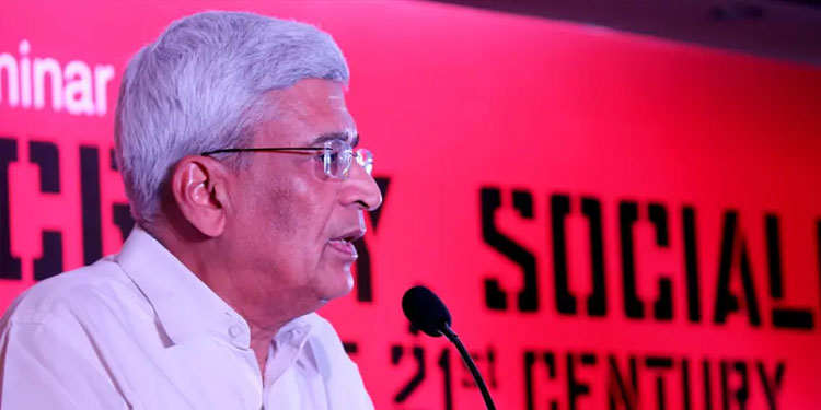 ബിജെപിയെ നേരിടാൻ കോൺഗ്രസിന്‌ ഭയം: പ്രകാശ്‌ കാരാട്ട്‌