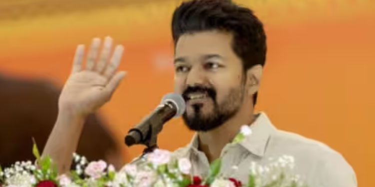 ദളപതി 69: അവസാന ചിത്രത്തില്‍ വിജയ് വാങ്ങുന്ന പ്രതിഫലം കേട്ട് ഞെട്ടി സിനിമ ലോകം.!