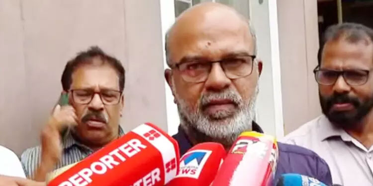 തന്‍റെ സ്ത്രീവിരുദ്ധ പരാമർശം രാഷ്ട്രീയപരമായി തെറ്റ്, നിയമപരമായി തെറ്റല്ല -കെ.എസ്. ഹരിഹരൻ