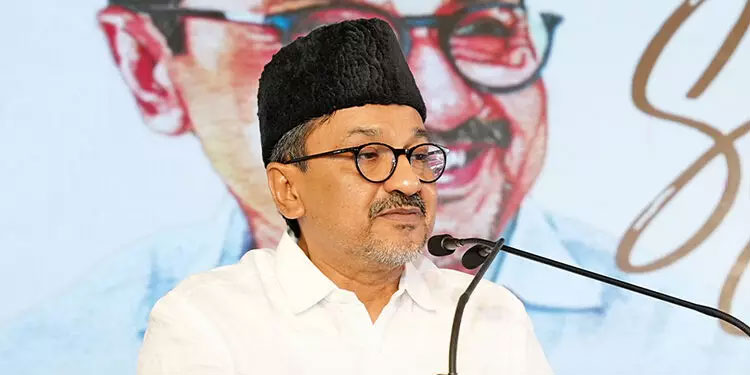 നമ്മൾ ഒരുമിച്ച് ജയിക്കേണ്ടവർ; ബന്ധങ്ങൾ ഊട്ടിയുറപ്പിക്കാൻ ഓരോ നിമിഷവും വിനിയോഗിക്കണം -സാദിഖലി തങ്ങൾ