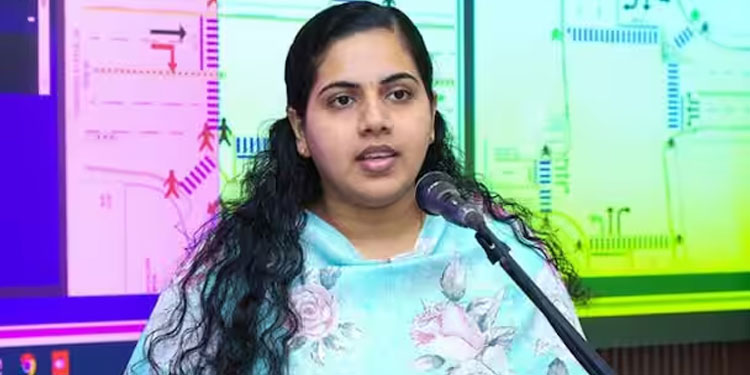 തിരുവനന്തപുരം മേയർ ആര്യാ രാജേന്ദ്രൻ്റെ ഫോണിലേക്ക് മോശം സന്ദേശം അയച്ച കേസ്; എറണാകുളം സ്വദേശി പിടിയിൽ