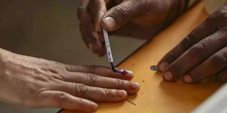ആറാംഘട്ട വോട്ടെടുപ്പ് ; ബംഗാളിൽ പരക്കെ ആക്രമണം