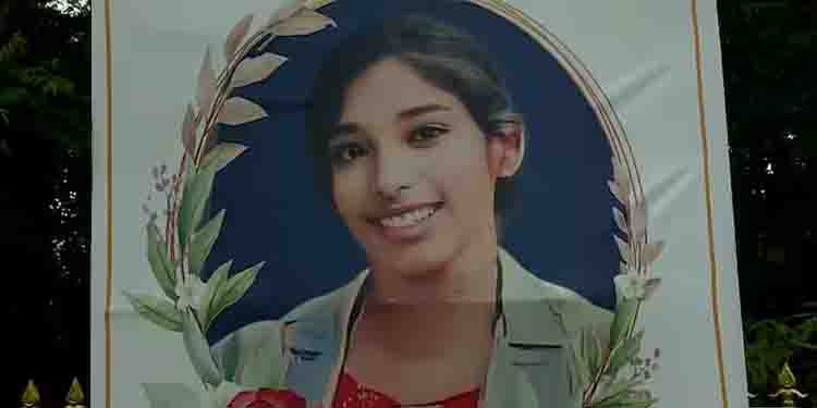 ഡോ വന്ദന ദാസിന്റെ ഓർമ്മകൾക്ക് ഇന്ന് ഒരു വർഷം; ഏകമകളുടെ അകാല വേർപാടിൽ വേദനയോടെ മാതാപിതാക്കൾ