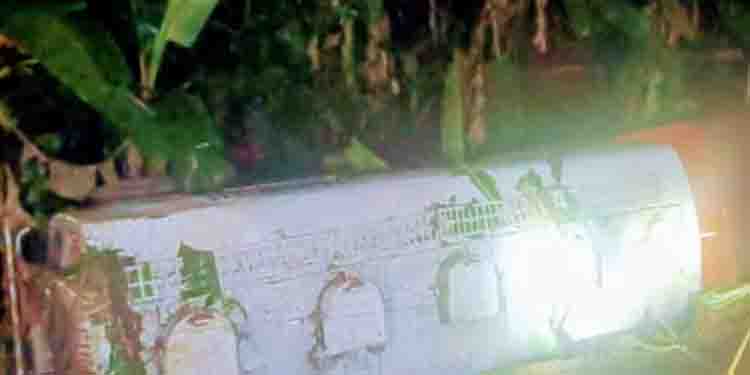 തിരുവനന്തപുരത്ത് ഇന്ധന ടാങ്കര്‍ നിയന്ത്രണം വിട്ട് തോട്ടിലേക്ക് മറിഞ്ഞു, ഡ്രൈവറും ക്ലീനറും ആശുപത്രിയിൽ