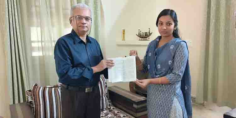 ‘ബുന്ദേൽഖണ്ഡ് മുതൽ ജാർഖണ്ഡ് വരെ ഞാൻ കണ്ട ഇന്ത്യ’ ; ഡോ.രാജു നാരായണ സ്വാമിയുടെ പുസ്തകം പ്രകാശനം ചെയ്തു