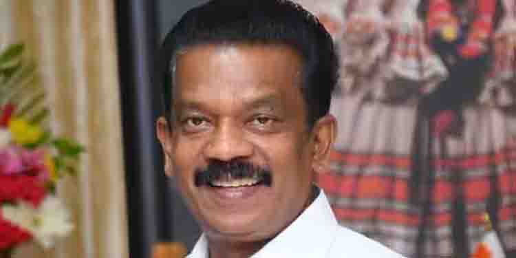 ആലത്തൂരിൽ രാധാകൃഷ്ണന് മുന്നേറ്റം, കേരളത്തിൽ ഭരണവിരുദ്ധ വികാരമില്ലെന്നും പ്രതികരണം