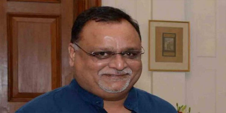 എൽഡിഎഫിൽ പരിഗണനയില്ല, ആര്‍ജെഡി വലിഞ്ഞുകയറി വന്നവരല്ല, സംസ്ഥാനത്ത് മന്ത്രിപദവി വേണമെന്നും ശ്രേയാംസ് കുമാര്‍