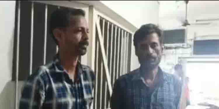‘പണം താടാ’, കൊല്ലത്ത് യാത്രികനോട് ചോദ്യം, നിരസിച്ചതും മൊബൈൽ പിടിച്ചുപറിച്ച് ആക്രമണം; രണ്ട് പേർ പിടിയിൽ