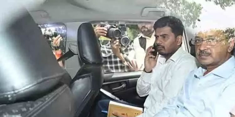 കെജ്രിവാൾ തിഹാർ ജയിലിലേക്ക് പുറപ്പെട്ടു