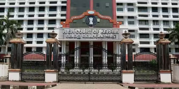 മൂന്നാറിലെ വ്യാജപട്ടയം; 19 റവന്യൂ ഉദ്യോഗസ്ഥർക്കെതിരെ സിബിഐ അന്വേഷണം വേണ്ടിവരുമെന്ന് ഹൈക്കോടതി