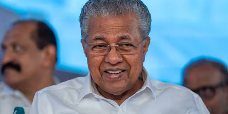 വേര്‍തിരിവുകള്‍ക്ക് അതീതമായി നമുക്കൊരുമിച്ച് ബലിപെരുന്നാള്‍ ആഘോഷിക്കാം; പിണറായി വിജയൻ