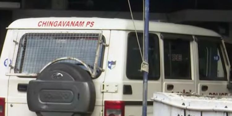 ചിങ്ങവനത്ത് പൊലീസുകാര്‍ തമ്മില്‍ അടിപിടി; തലയ്ക്ക് പരിക്കേറ്റ ഉദ്യോഗസ്ഥന്‍ സ്‌റ്റേഷനില്‍ നിന്ന് ഇറങ്ങിയോടി