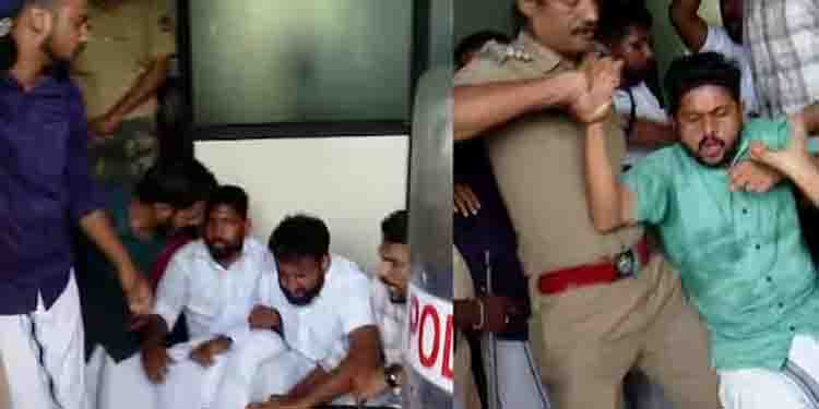 ‘സീറ്റ് തരൂ സര്ക്കാരെ’; പ്ലസ് വണ് സീറ്റ് പ്രതിസന്ധി; ആര്ഡിഡി ഓഫീസ് ഉപരോധിച്ച് കെഎസ്യു, സംഘര്ഷം