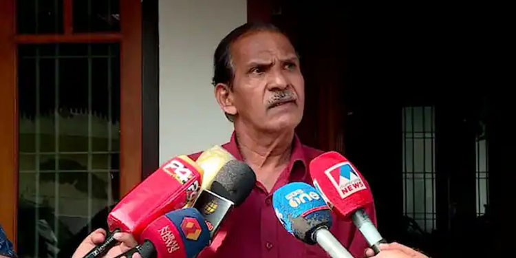 പന്തീരാങ്കാവ് ​ഗാർഹിക പീഡനക്കേസ്; മകൾ അവരുടെ കസ്റ്റഡിയിൽ, സമ്മർദം ചെലുത്തി പറയിപ്പിച്ചുവെന്ന് യുവതിയുടെ അച്ഛൻ