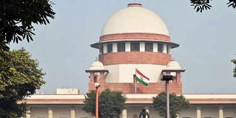നീറ്റ് കേസ്: നിലപാട് അറിയിക്കാൻ കേന്ദ്ര സർക്കാറിന് ഒരു ദിവസത്തെ സമയം നൽകി സുപ്രീംകോടതി