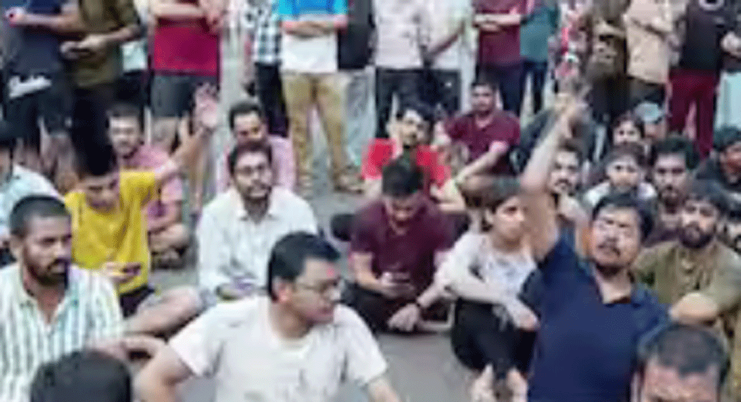 ദില്ലിയിൽ സിവിൽ സര്‍വീസ് അക്കാദമിയിലെ വെള്ളക്കെട്ടിൽ മരിച്ചവരിൽ ഒരു മലയാളി ; പ്രതിഷേധവുമായി വിദ്യാര്‍ത്ഥികൾ