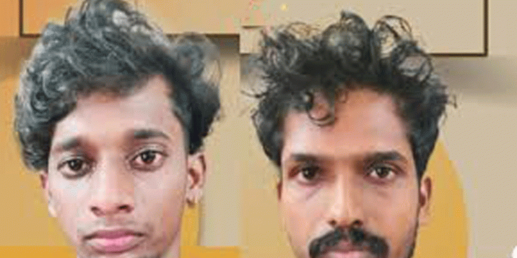 തൃശ്ശൂർ വാടാനപ്പള്ളിയിൽ കഞ്ചാവും ലഹരിമരുന്നുമായി രണ്ട് യുവാക്കൾ എക്സൈസിന്‍റെ പിടിയിൽ