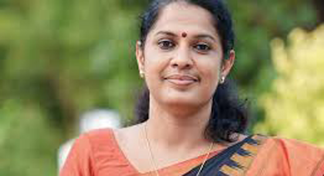 വ്യാജവാര്‍ത്തകള്‍ക്കെതിരെ നിയമനടപടി സ്വീകരിക്കുമെന്ന് കണ്ണൂര്‍ ജില്ലാ പഞ്ചായത്ത് മുന്‍ പ്രസിഡന്റ് പി പി ദിവ്യ