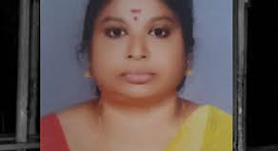 ആലപ്പുഴ  കരൂരില്‍ കൊന്നുകുഴിച്ചു മൂടിയ യുവതിയുടെ മൃതദേഹം കണ്ടെത്തി