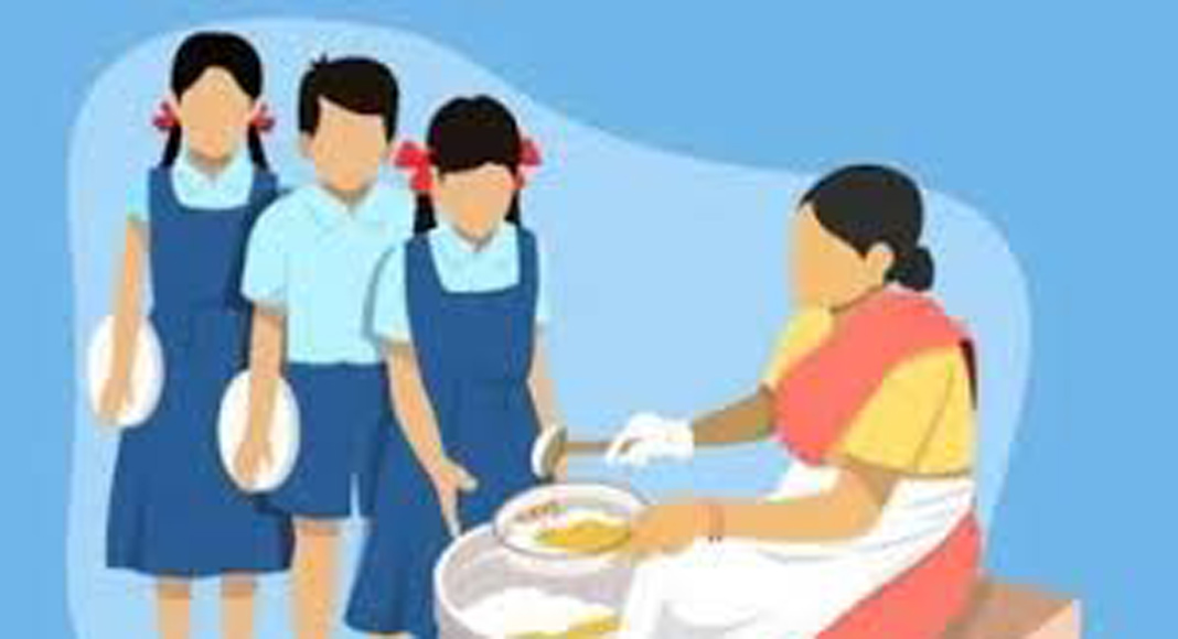 സംസ്ഥാനത്തെ സ്കൂൾ പാചക തൊഴിലാളികൾ ദുരിതത്തിൽ ;  മൂന്ന് മാസമായി ശമ്പളമില്ല