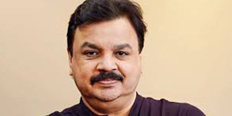 ഇടവേള ബാബുവിനെതിരായ ബലാത്സംഗ കേസില്‍ കേസ് ഡയറി ഹാജരാക്കാന്‍ പോലീസിന് ഹൈക്കോടതിയുടെ നിര്‍ദേശം