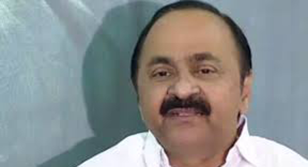 മതപരമായ ഭിന്നിപ്പുണ്ടാകണം എന്ന ദുരുദ്ദേശത്തോടെയാണ് സിപിഐഎം പരസ്യം നൽകിയതെന്ന് പ്രതിപക്ഷ നേതാവ് വി ഡി സതീശൻ