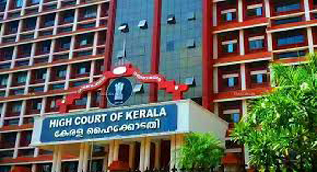 റോഡ് കയ്യേറിയും വഴി തടഞ്ഞുമുള്ള പാർട്ടി പരിപാടികൾക്കെതിരെ വീണ്ടും രൂക്ഷവിമർശനവുമായി ഹൈക്കോടതി