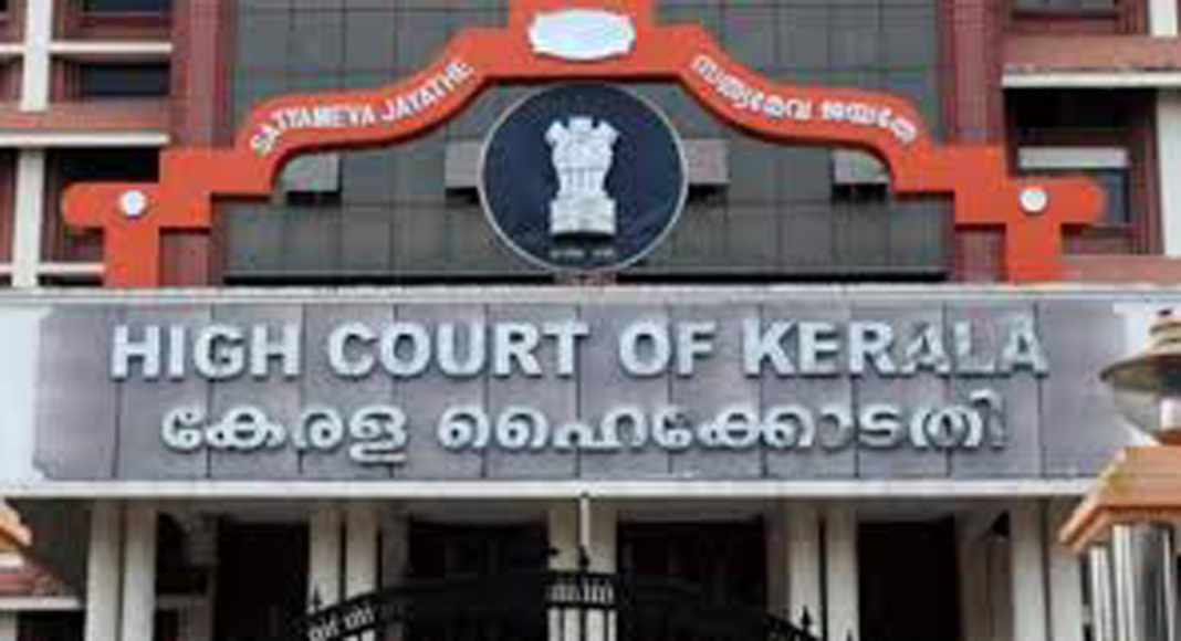 നല്ല ശരീരഘടനയാണെന്ന് സ്ത്രീയോട് പറയുന്നതും ലൈംഗിക ചുവയുള്ള സന്ദേശങ്ങള് അയക്കുന്നതും ലൈംഗികാതിക്രമം ; ഹൈക്കോടതി