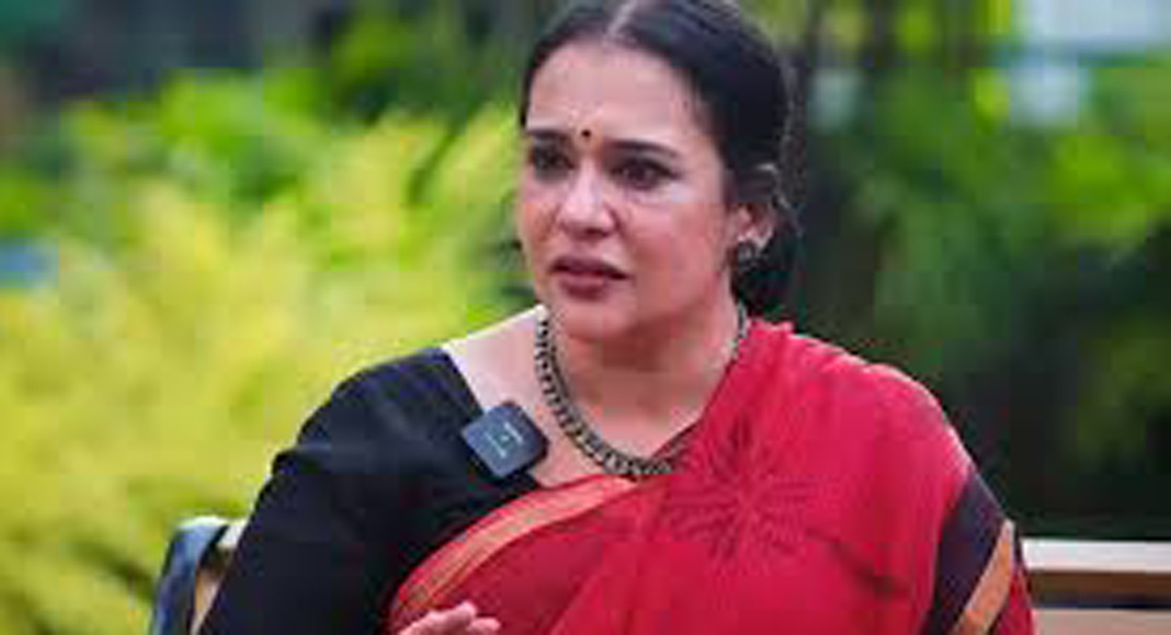 സൈബര് അധിക്ഷേപത്തിനെതിരെ നടി മാല പാര്വതി നല്കിയ പരാതിയില് കേസ്