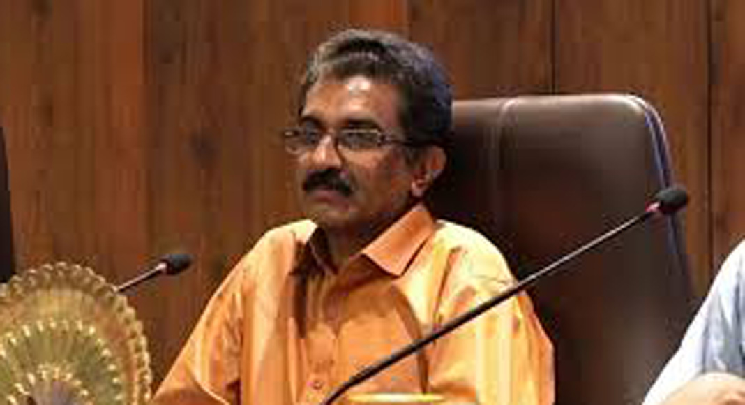 കണ്ണൂര് എ.ഡി.എം. നവീന് ബാബുവിന്റെ മരണം: കുടുംബം നല്കിയ അപ്പീല് ഹൈക്കോടതി ഡിവിഷന് ബെഞ്ച് ഇന്ന് പരിഗണിക്കും