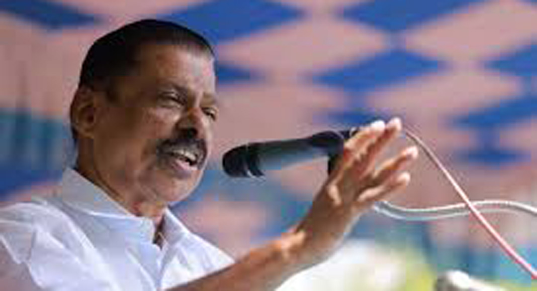 പീഡനക്കേസില് മുകേഷ് എം.എല്.എയെ പിന്തുണച്ച് സി.പി.എം. സംസ്ഥാന സെക്രട്ടറി എം.വി. ഗോവിന്ദന്