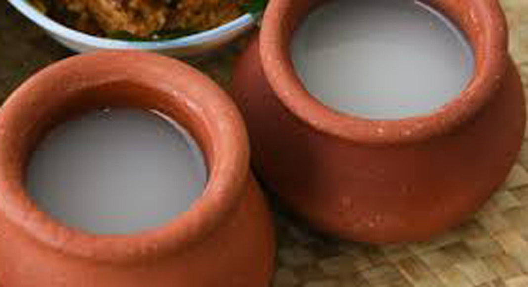 പാലക്കാട് ചിറ്റൂർ റേഞ്ചിൽ എക്സൈസ് വകുപ്പ് പരിശോധനയ്ക്കയച്ച കള്ളിന്റെ സാംപിളിൽ ചുമ മരുന്നിന്റെ സാന്നിധ്യം
