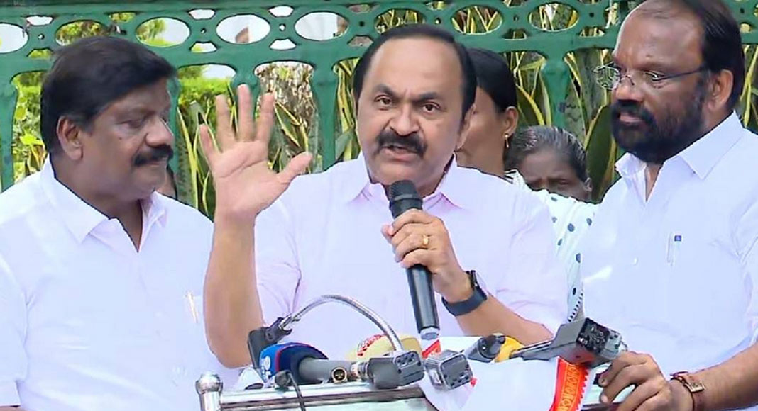 അങ്കണവാടി ജീവനക്കാരുടെ സമരത്തിന് ഐക്യദാർഢ്യം പ്രഖ്യാപിച്ച് വിഡി സതീശൻ